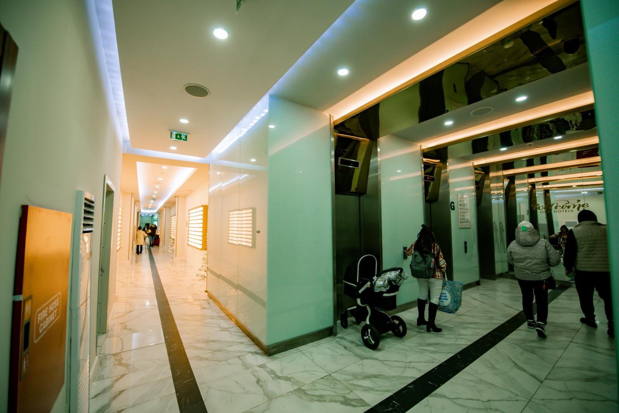 Orbi City Premium Apartments バトゥーミ エクステリア 写真